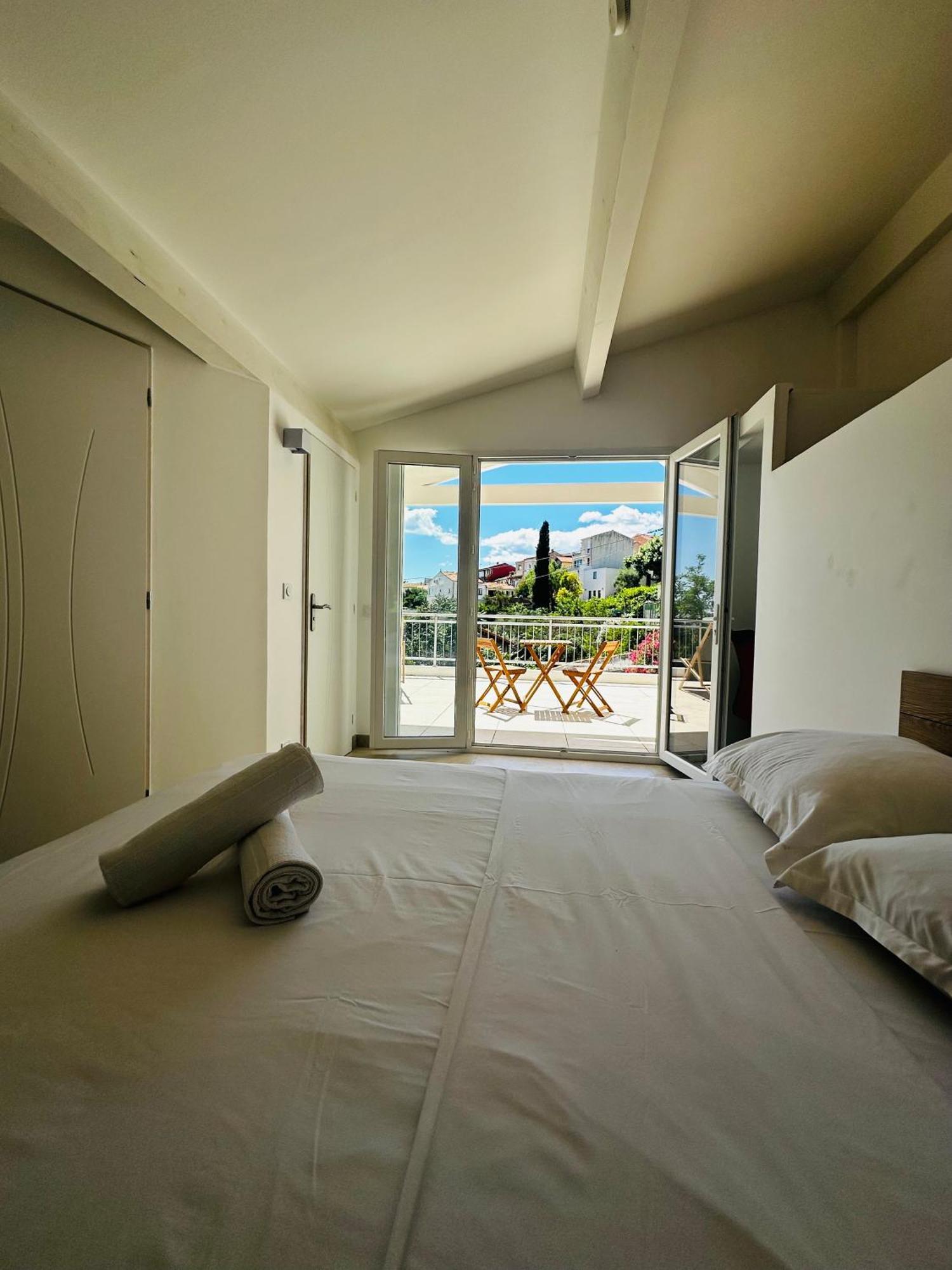 Villa Les Luxueuses Terrasses Du Roucas à Marseille Extérieur photo